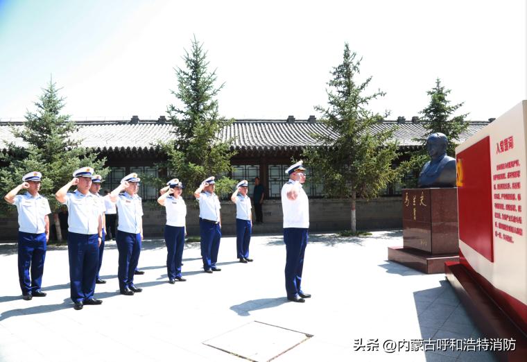 最新党课资料,最新党课资料，时代背景下的党课发展