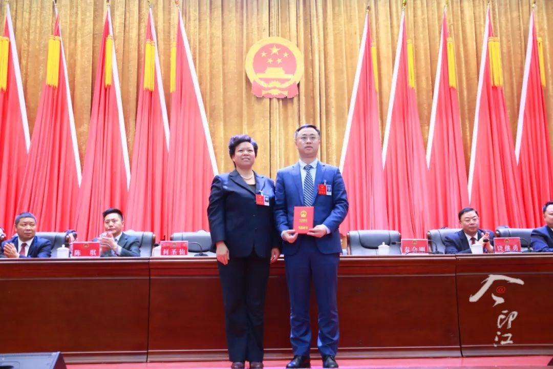 印江县委人事任免更新，小巷特色小店的惊喜魅力